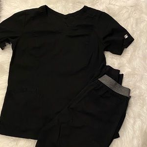 Black Scrubs